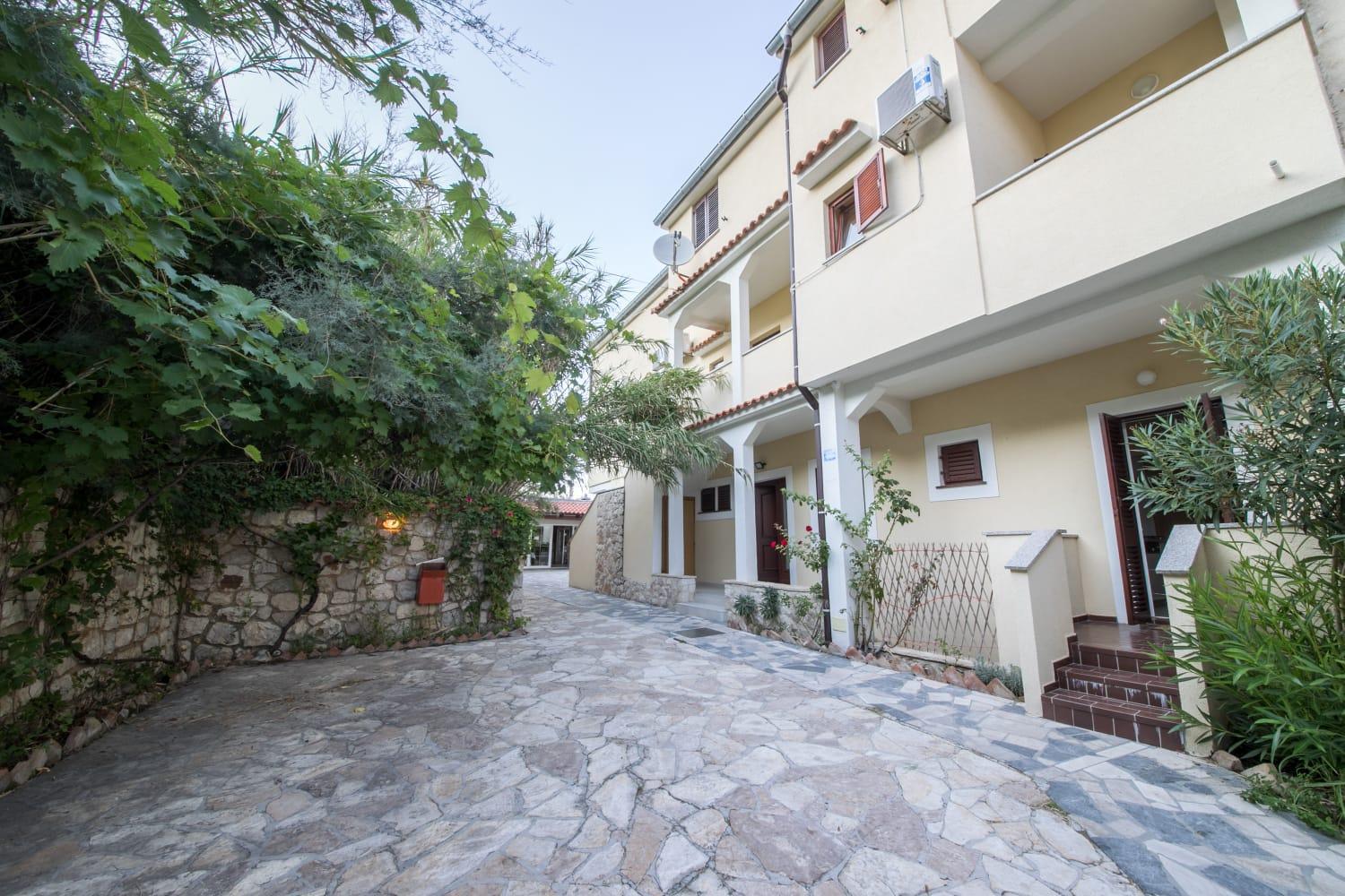 Mb Pag Bed&Breakfast Pag Town Exterior foto